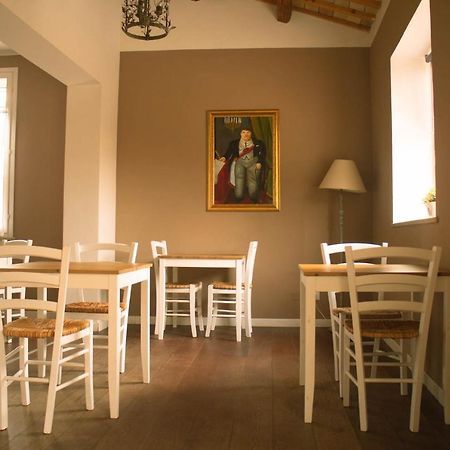 Il Bianconiglio R&B Carraie Exterior photo